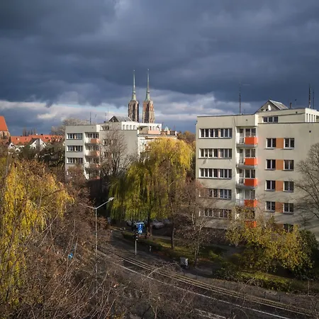 Apartamento Orange And Towers